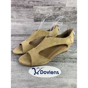 Bettye Muller Taupe Suede Womens Peep-Toe Wedge Sandals Size 8.5